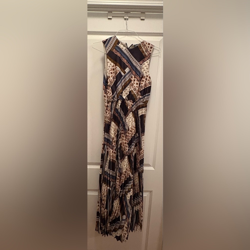 Noni Pleated Maxi Dress Patchwork Print Elastic Waist Small Tall - Picture 2 of 11